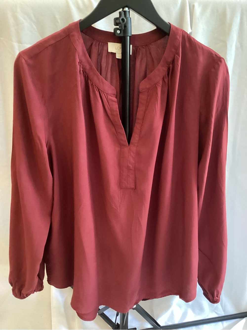 LOFT Women's Burgundy V-Neck Long Sleeve Blouse
